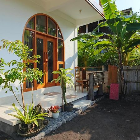 Friend House Stay & Surf Airsatang Exterior foto