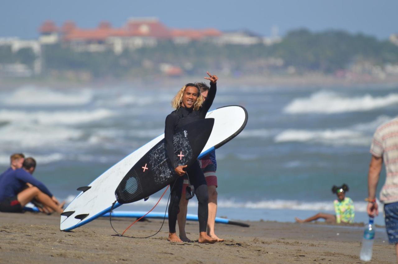 Friend House Stay & Surf Airsatang Exterior foto